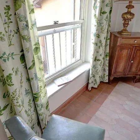 Apartment Trinita Dei Monti - Bookwedo