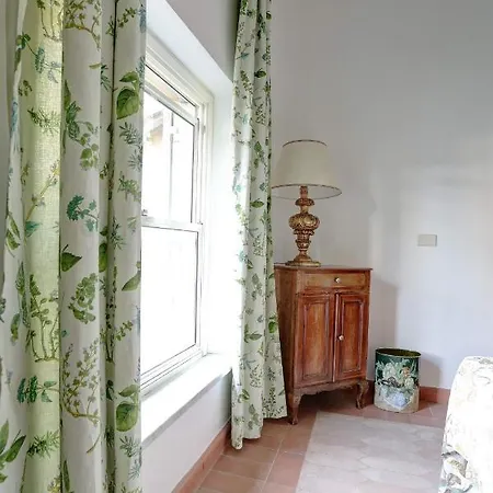 Apartment Trinita Dei Monti - Bookwedo